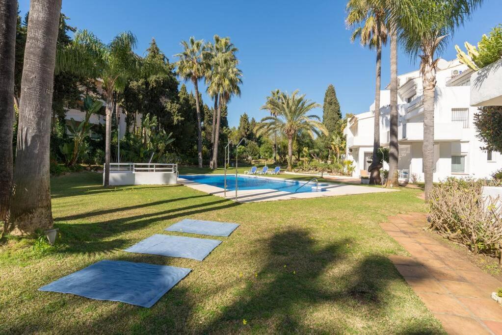 Incredible Luxury Location In Puerto Banus For Families Apartament Marbella