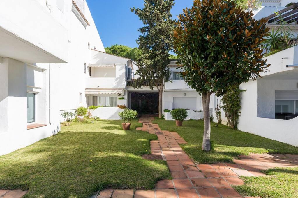 Incredible Luxury Location In Puerto Banus For Families Apartament *