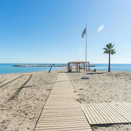 Incredible Luxury Location In Puerto Banus Beach For Families Marbella Exterior photo